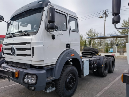 400L Aluminum Alloy Fuel Tanker 6X4 Beiben Tractor Truck Head with Engine Capacity＞8L