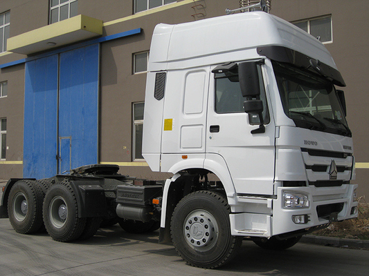 Sinotruk HOWO 6X4 Heavy Tractor Truck with Customized Request and Manual Transmission