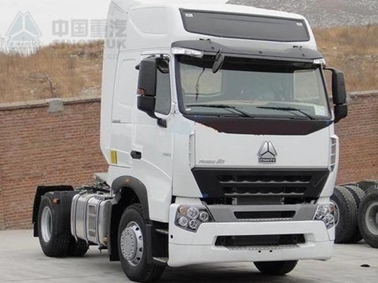 40-60 Tons Loading Capacity Euro2 Sinotruk HOWO 4X2 Tractor Truck for Standards
