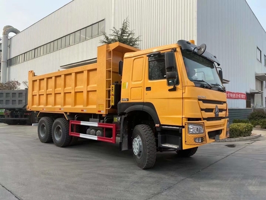 Radial Tire Design HOWO 10 Wheelers Tipper Truck with 25-30tons Capacity in Uganda