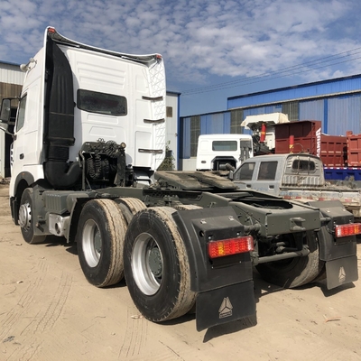 16 Tons Rear Axle and Tire 420HP 6X4 Used Sinotruk HOWO A7 Tractor Truck for Your Benefit