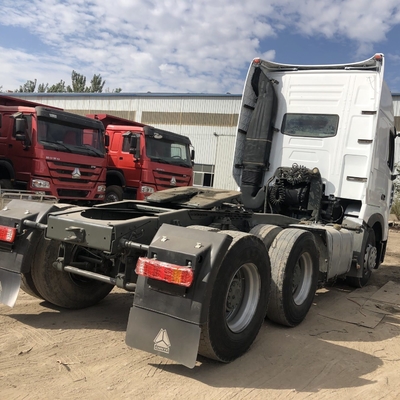 16 Tons Rear Axle and Tire 420HP 6X4 Used Sinotruk HOWO A7 Tractor Truck for Your Benefit