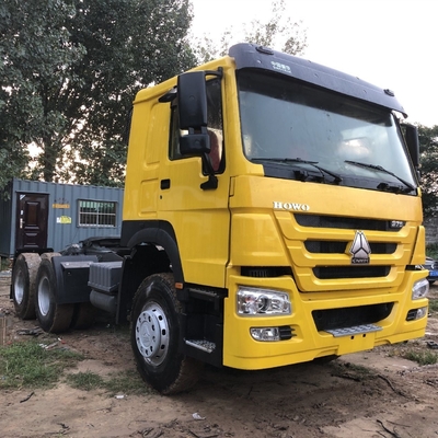 Sinotruk 6X4 Used 2017 HOWO Tractor Truck with Front Axle Hf9 and Gearbox Hw19710