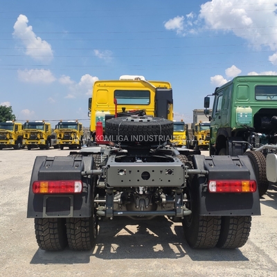 6X4 HOWO Sinotruk Tow Truck with Rear Axle Hc16 Engine Capacity ＞8L and Manufacturing