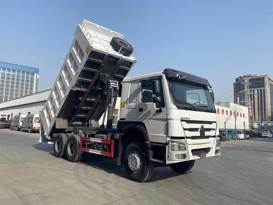 6X4 Sinotruk HOWO 10 Tires Volume Sand Tipper Truck Dump Truck with 300L Fuel Tanker