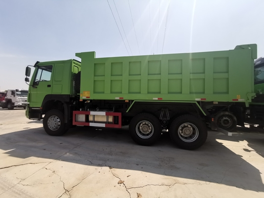 15 Ton Tipper Truck in Sinotruk Angola with Radial Tire Design and Engine Capacity＞8L