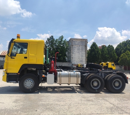 371HP HOWO 6X4 Tractor Truck Head 6X4 and 9 Tons Front Axle with Engine Capacity ＞8L