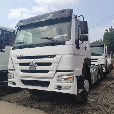 336HP Left Hand Drive Used 6X4 HOWO Tractor Truck Euro 2 with Customized Request