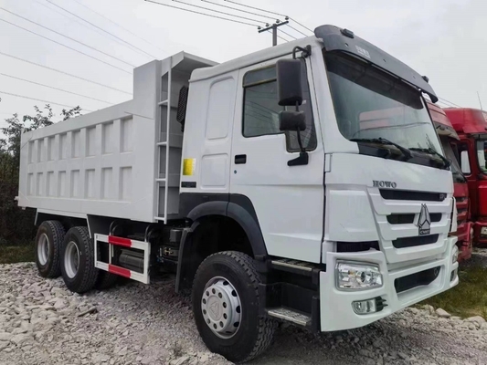 Second Hand Sinotruk HOWO Truck Used Trucks with Right Driving 20cbm Bucket Dimension
