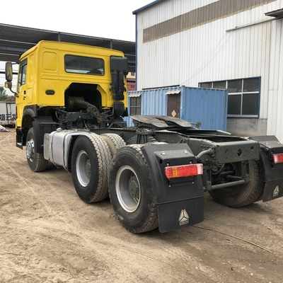 400L Aluminum Oil Tanker Sinotruk HOWO Trailer Head Tractor Truck for Ethiopia Market