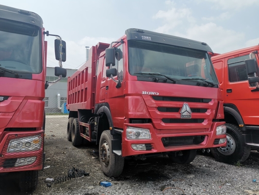 Second Hand Sinotruk HOWO Shacman Dump Tipper for Africa 6×4 Drive Wheel 300L Fuel Tanker