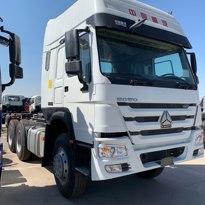 Sinotruk HOWO 3 Axles 30t Tractor Truck Head with 371HP and Wd615.47 Engine