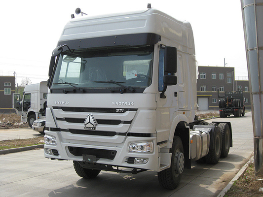 40-60 Tons Loading Capacity Sinotruk HOWO 3 Axles Tow Truck Head with Performance