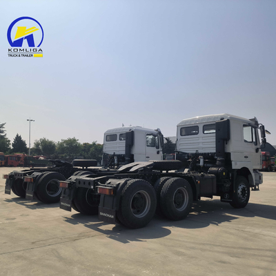 Shacman 3 Axles Tractor Truck Head Tow Truck with Drive Wheel 6×4 and Engine Capacity ＞8L