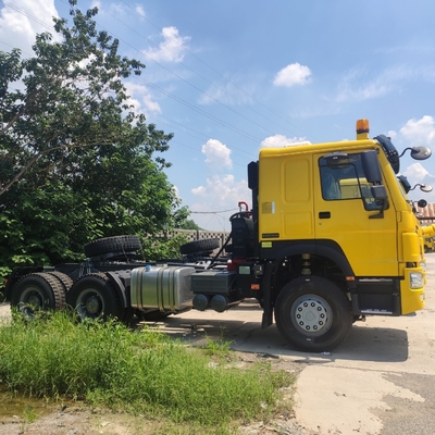 Hw76 Cab HOWO Used Tractor Head 3 Axles 6X4 for Within Your Budget 6800*2500*3200mm