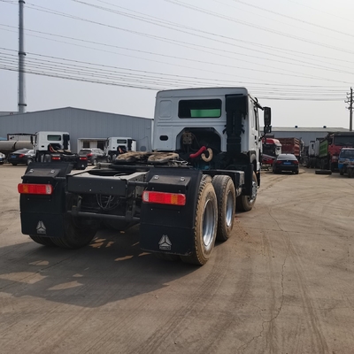 Customized Request Used Sinotruk HOWO 6X4 Tractor Truck with Customization Option