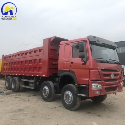 Sinotruk 8X4 Tipper Truck 40t Left Hand Drive for Large Scale Construction Projects
