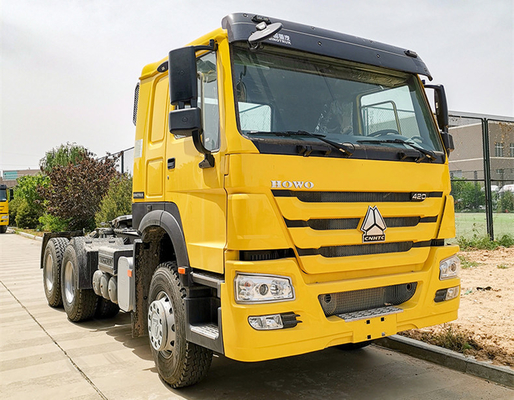 40-60 Tons Loading Capacity Sinotruk HOWO Tractor Truck Head for Trailer Wd615.47 Engine