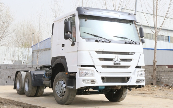 40-60 Tons Loading Capacity Sinotruk HOWO Tractor Truck Head for Trailer Wd615.47 Engine