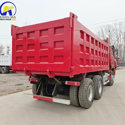 Used Shacman Heavy Dump Truck with 20cbm Bucket Dimension 5600X2300X1500 and ≤5 Seats