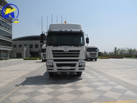Manual Transmission Shacman 4X2 6 Wheels Tractor Truck with Diesel Engine