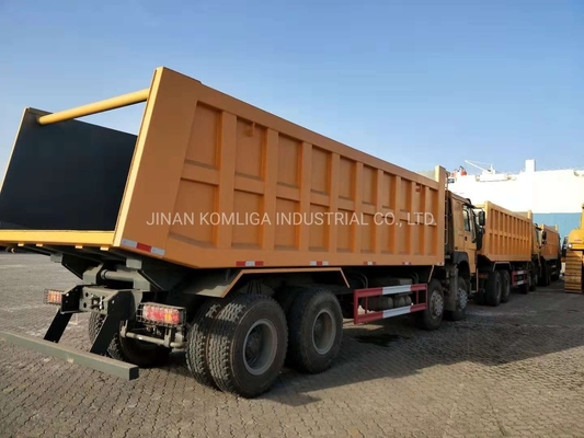 Cnhtc HOWO Sinotruk 8X4 Dump Truck/Tipper Truck/Heavy Duty Truck with 300L Fuel Tanker