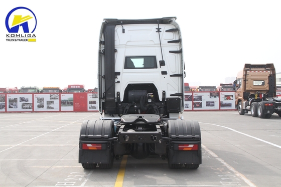 Second Hand Shacman 4X2 6tyles Semi Trailer Tractor Truck Perfect for Country Markets
