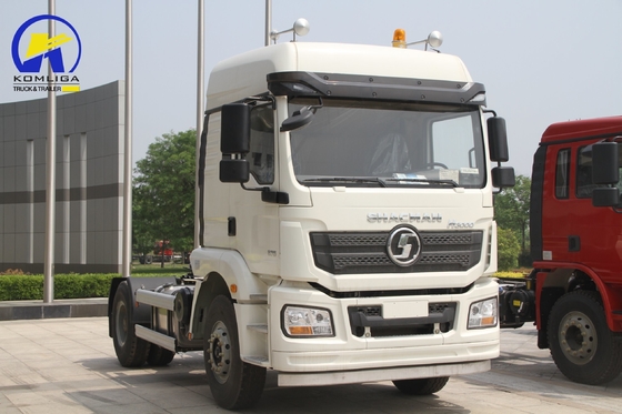 6 Wheels Shacman 4X2 Light Trailer Head Truck for ≤5 Seats and 400L Aluminum Oil Tanker