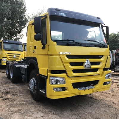 Sinotruk HOWO Tractor Head Truck for Trailer Engine Capacity＞8L Traction Base Optional