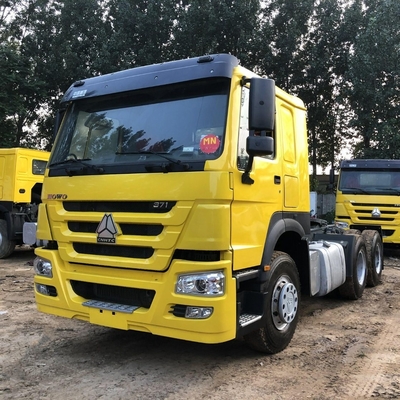 Sinotruk HOWO Tractor Head Truck for Trailer Engine Capacity＞8L Traction Base Optional