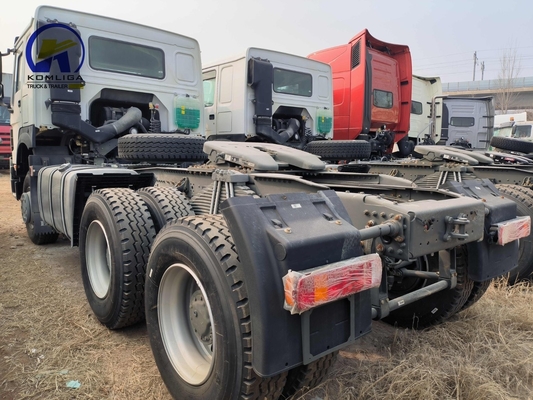 D12.42-20 Engine and Radial Tire Design Sinotruk HOWO 6X4 Tractor Truck for Heavy Loads