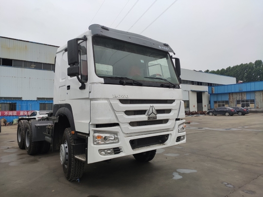 Used HOWO Tractor Truck Head with 40-60 Tons Loading Capacity and ＞8L Engine Capacity