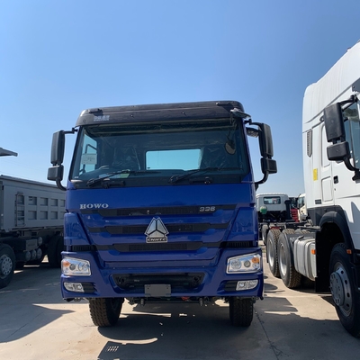 10 Wheels HOWO Tractor Truck Head with Radial Tire Design and Customized Request