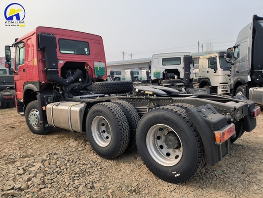 Sinotruk HOWO 6X4 Tractor Head Rhd Prime Mover Truck for and Durable Performance
