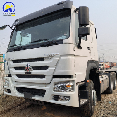 Sinotruk HOWO 6X4 Tractor Head Rhd Prime Mover Truck for and Durable Performance