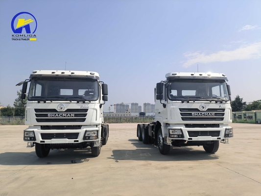 10 Wheels Heavy Duty Shacman Tractor Truck Head with Seats ≤5 and Engine Capacity ＞8L