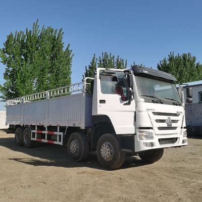 Sinotruk HOWO Heavy or Light Duty Cargo Truck with ISO Certification and Performance