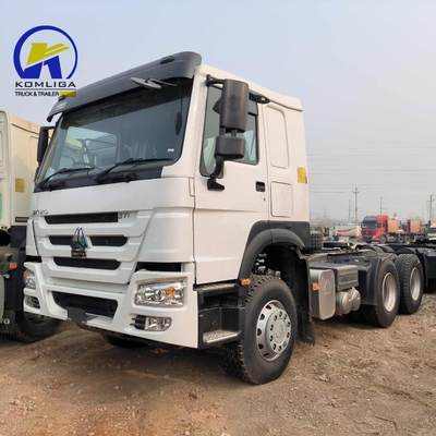 10 Wheels Prime Mover HOWO Tractor Truck with Tire 12r22.5 and Engine Capacity＞8L