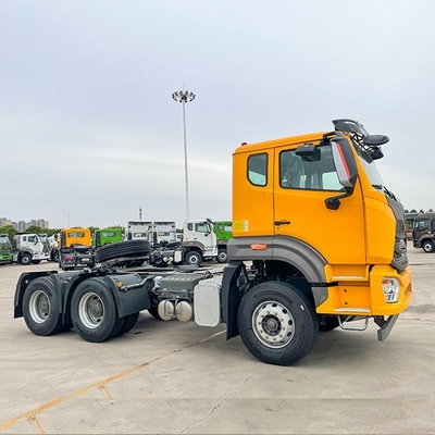 10 Wheels Prime Mover HOWO Tractor Truck with Tire 12r22.5 and Engine Capacity＞8L