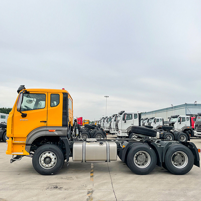 10 Wheels Prime Mover HOWO Tractor Truck with Tire 12r22.5 and Engine Capacity＞8L