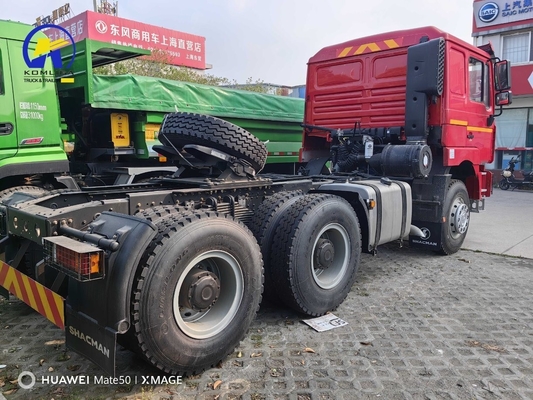 Techinical Spare Parts Support 10 Wheels Shacman Tractor Truck Head with Engine Capacity＞8L