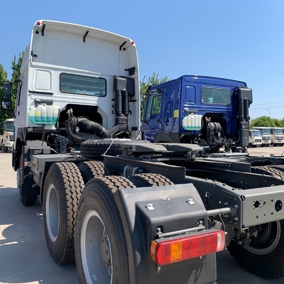 Horsepower 351-450hp ECE Certified Sinotruk HOWO 6X4 Tractor Truck for Trailer Transport