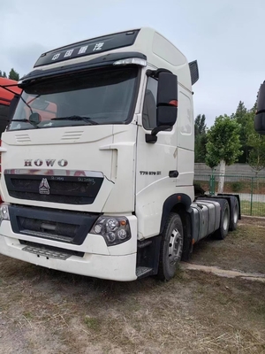 Euro 2 Emission Standard Used 2022 Year 6X4 HOWO 570HP Tractor Truck for Russian Market