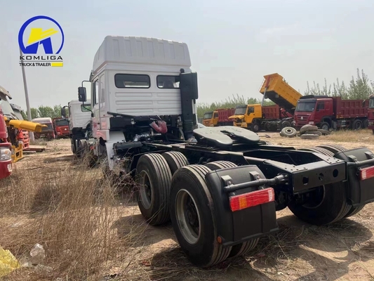 Radial Tire Design Shacman 6X4 Trailer Head Tractor Truck with Front Axle Man 7.5 Ton