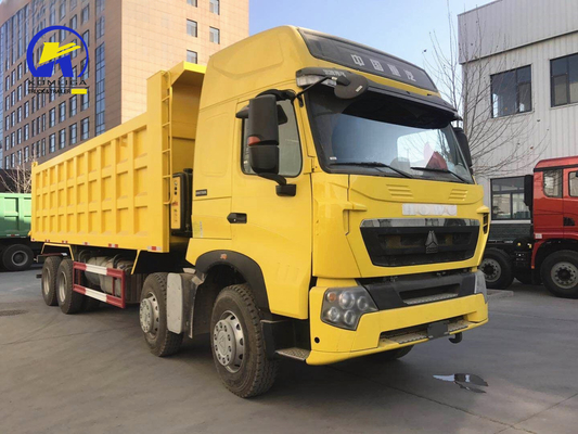 12 Wheels 8X4 Heavy Duty Dump Truck with Wd615.47.D12.42 Engine and Long Service Life