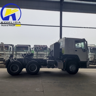 Sinotruk Cargo Heavy Duty HOWO 6X4 Tow Trailer Head Tractor Truck with 3.36 Speed Ratio