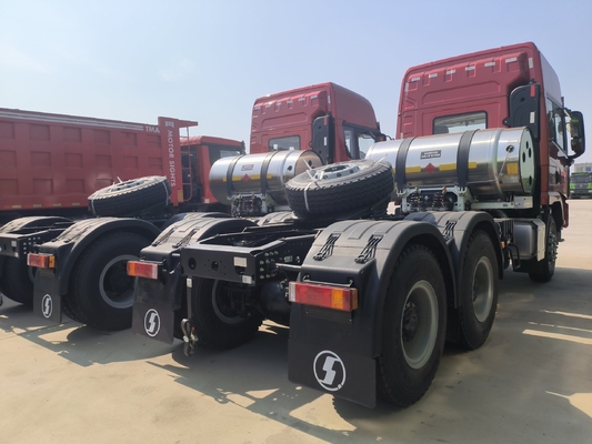 Zf Steering Shacman 6X4 10wheels 30t Tractor Truck with 400L Aluminum Oil Tanker to Africa