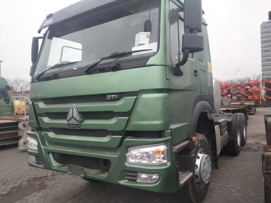 420HP Sinotruk HOWO Heavy Duty Tractor Trailer Head Truck with Radial Tire Design