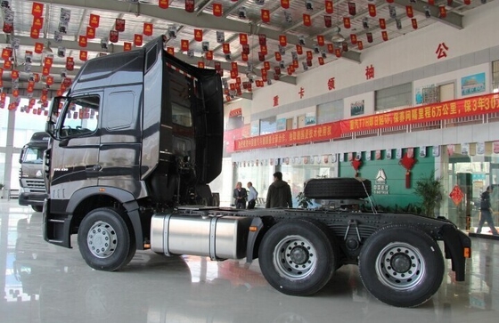 6×4 Manual Transmission Sinotruk HOWO T7h Used Trailer Head Prime Mover Tractor Truck