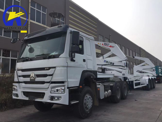 Zz3257n3847A 10-50tons Hydraulic Truck Crane with 300L Fuel Tanker and Performance